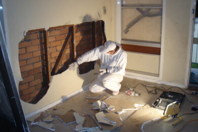 MAINTENANCE & REPAIR